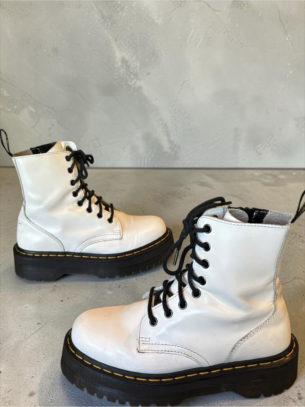 Doc Dr. Martens Jadon Boots Womens Size 7 White Chunky Platform Leather Lace Up